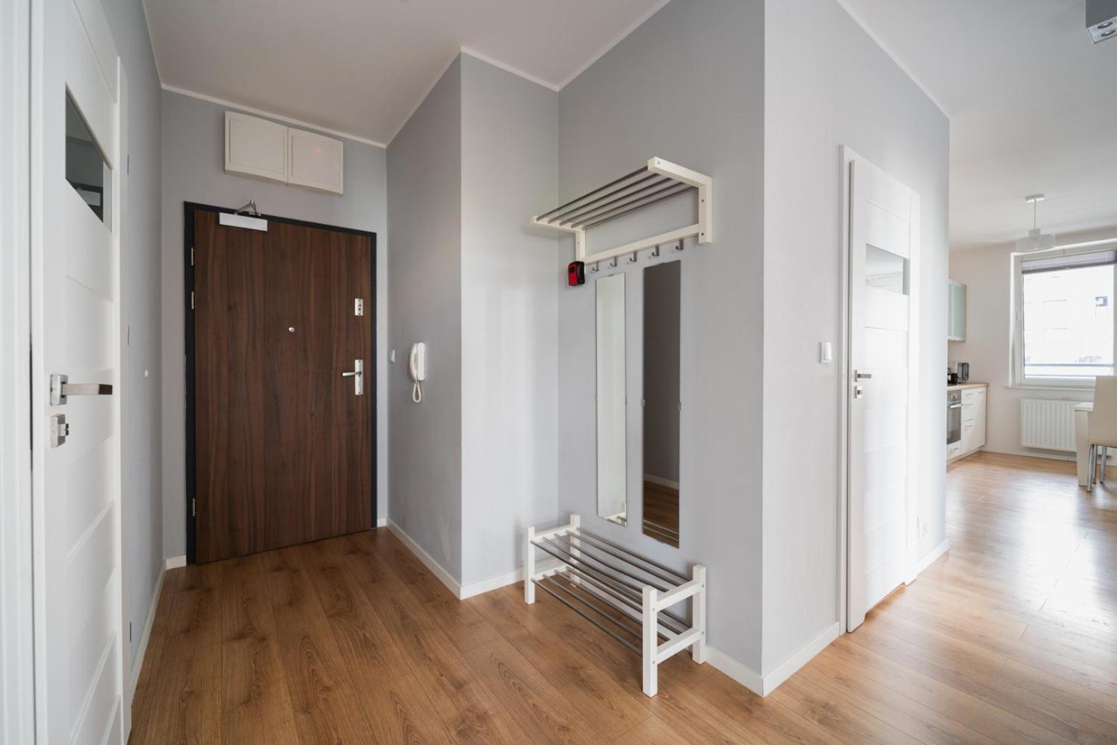 Nice Apartment - Near Sky Tower - Private Parking Wrocław Extérieur photo